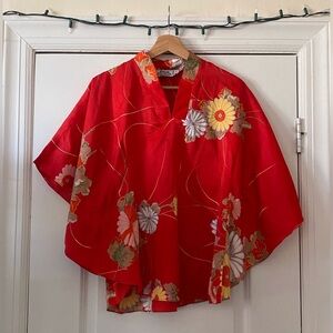 Hilo Hattie’s Hawaiian Silk Blouse